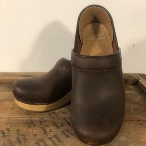 Dansko Professional Clog Brown 36
